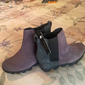 Sorel Joan Two-Tone Ankle Boot 9.5